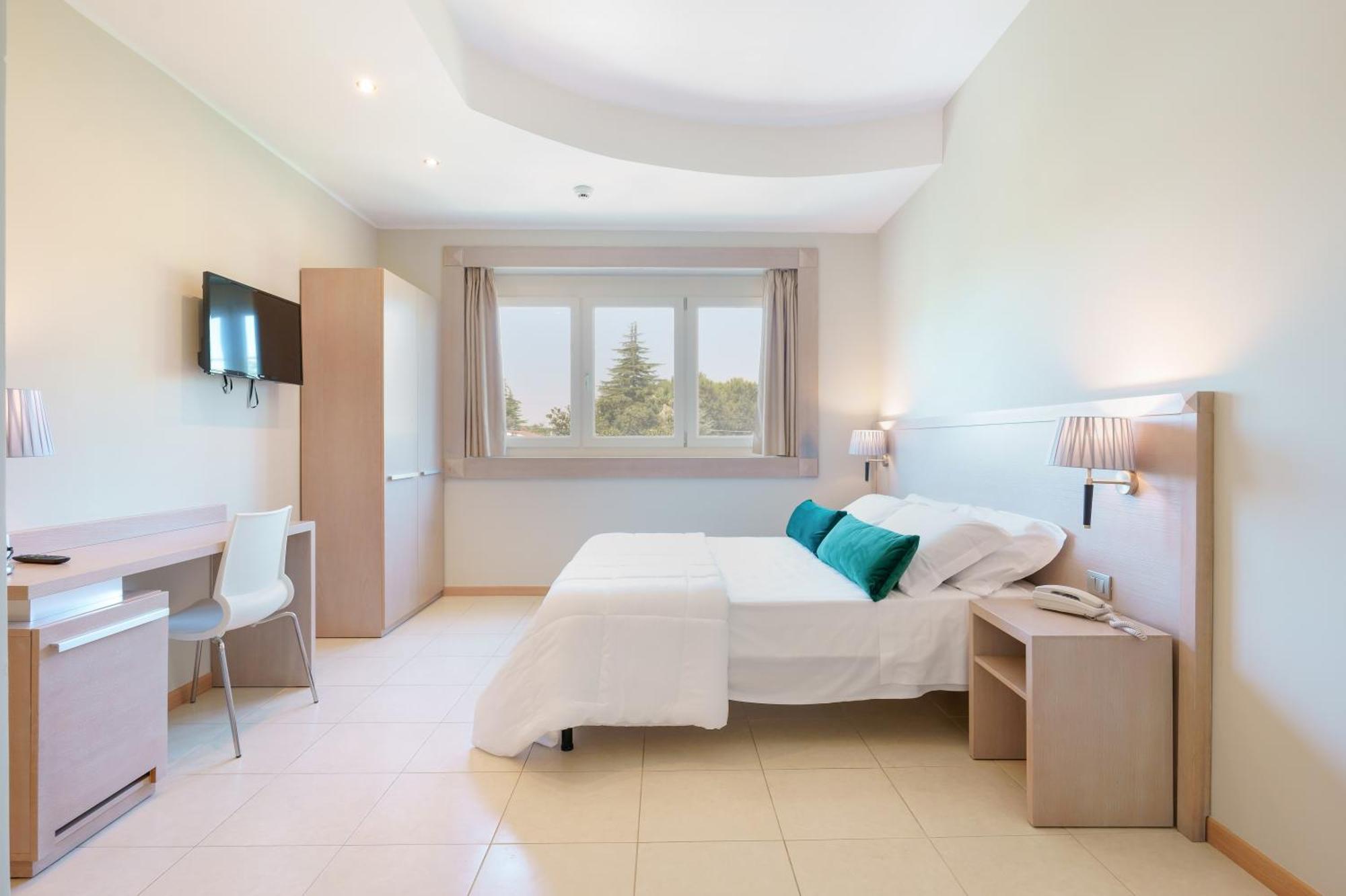 Dimora Lucia Hotel Мартіна-Франка Екстер'єр фото